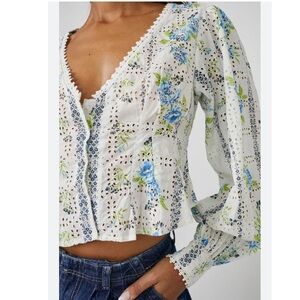 Free People 🌷Floral Eyelet Lace Trim Blouse